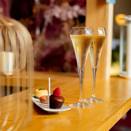 Mercure Cathedrale 4* ריימס