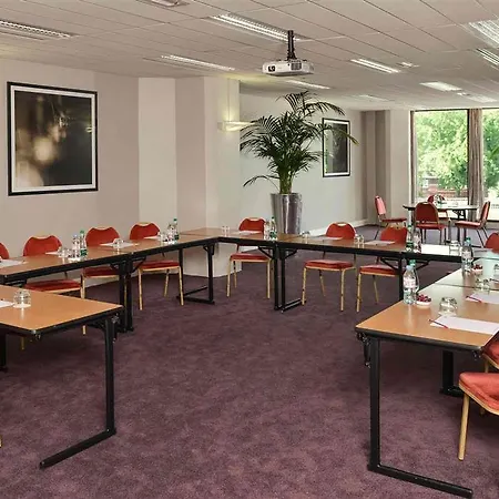 Hotel Mercure Cathedrale Remeš