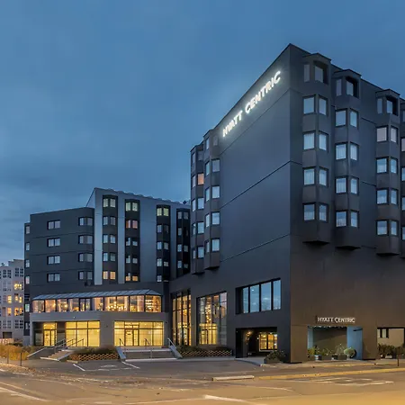 Mercure Cathedrale Hotel 4*