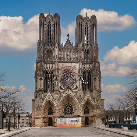 Mercure Cathedrale 4*