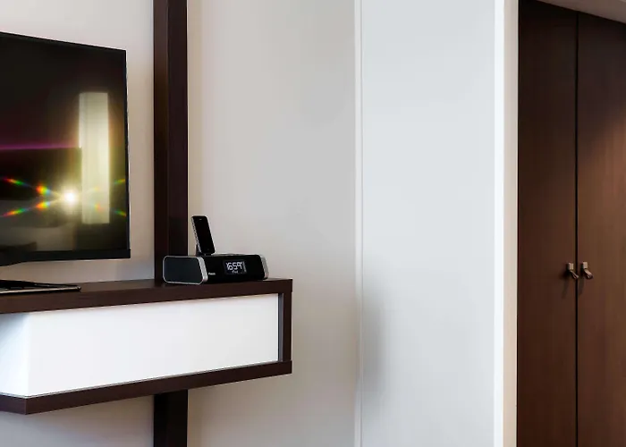 Hotel Mercure Cathedrale 4*